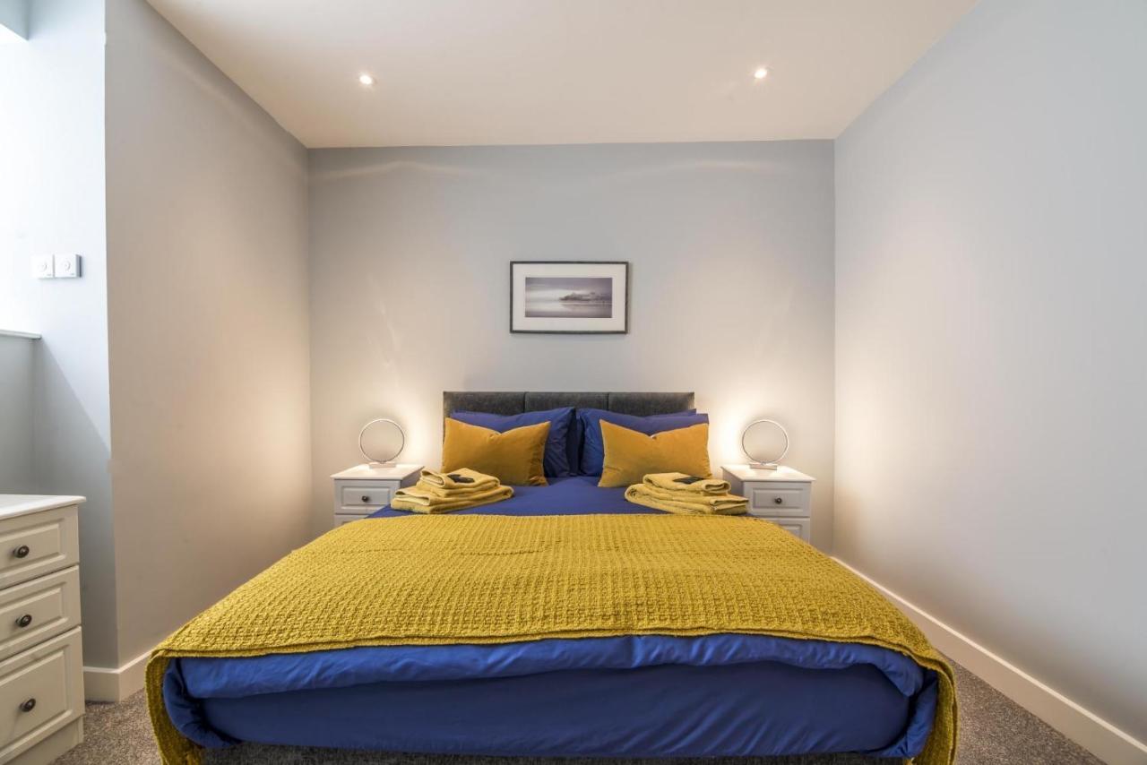 Tipyn O Haul - 1 Bedroom Apartment - Tenby Luaran gambar
