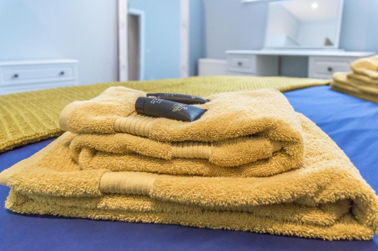 Tipyn O Haul - 1 Bedroom Apartment - Tenby Luaran gambar